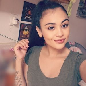 Meet your Posher, Vanessa